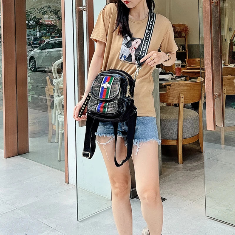 Mochila Mujer Cuero Genuino - Remaches y Cristales Luxury