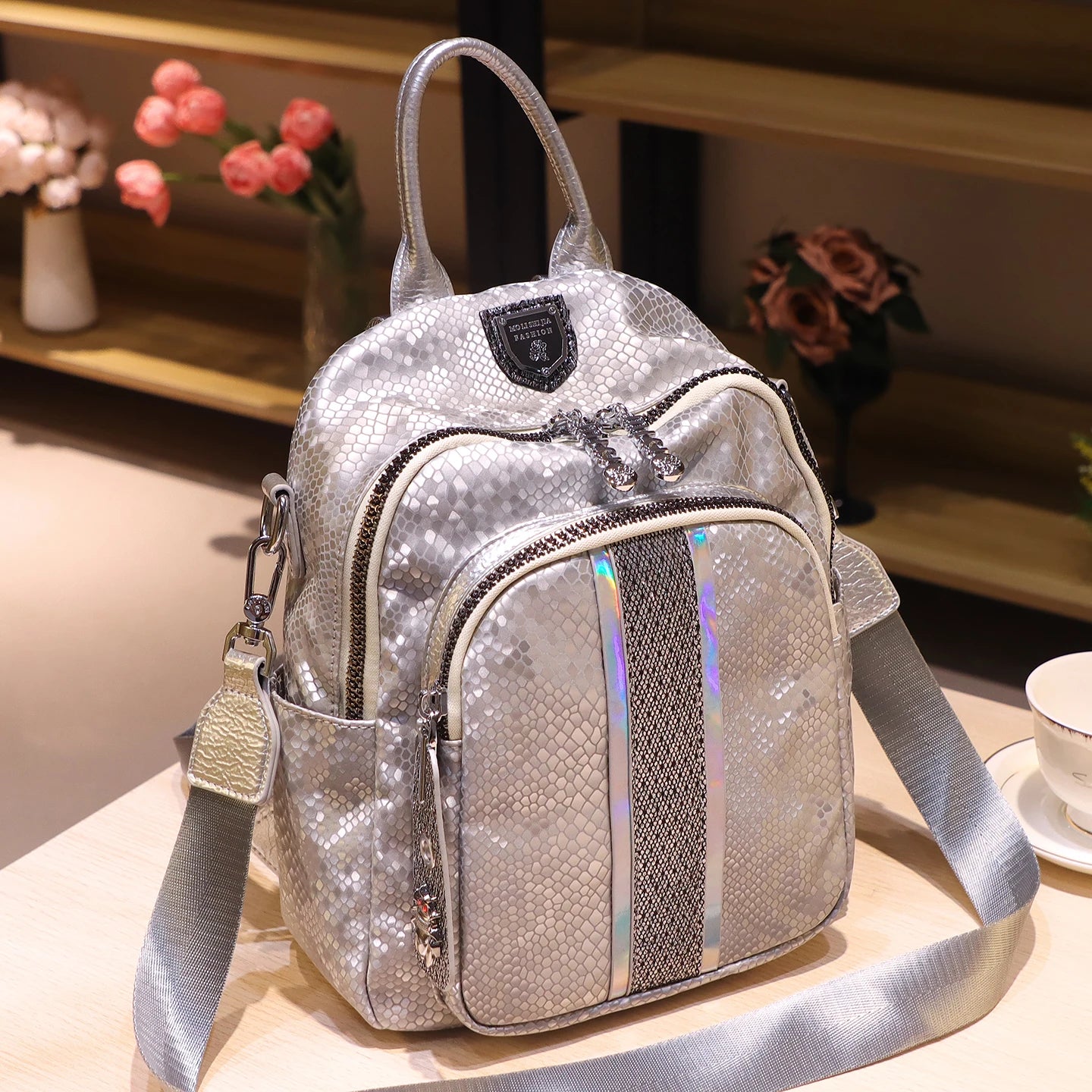 Mochila Mujer Ita Bag Diamantes - Cuero Genuino Luxury